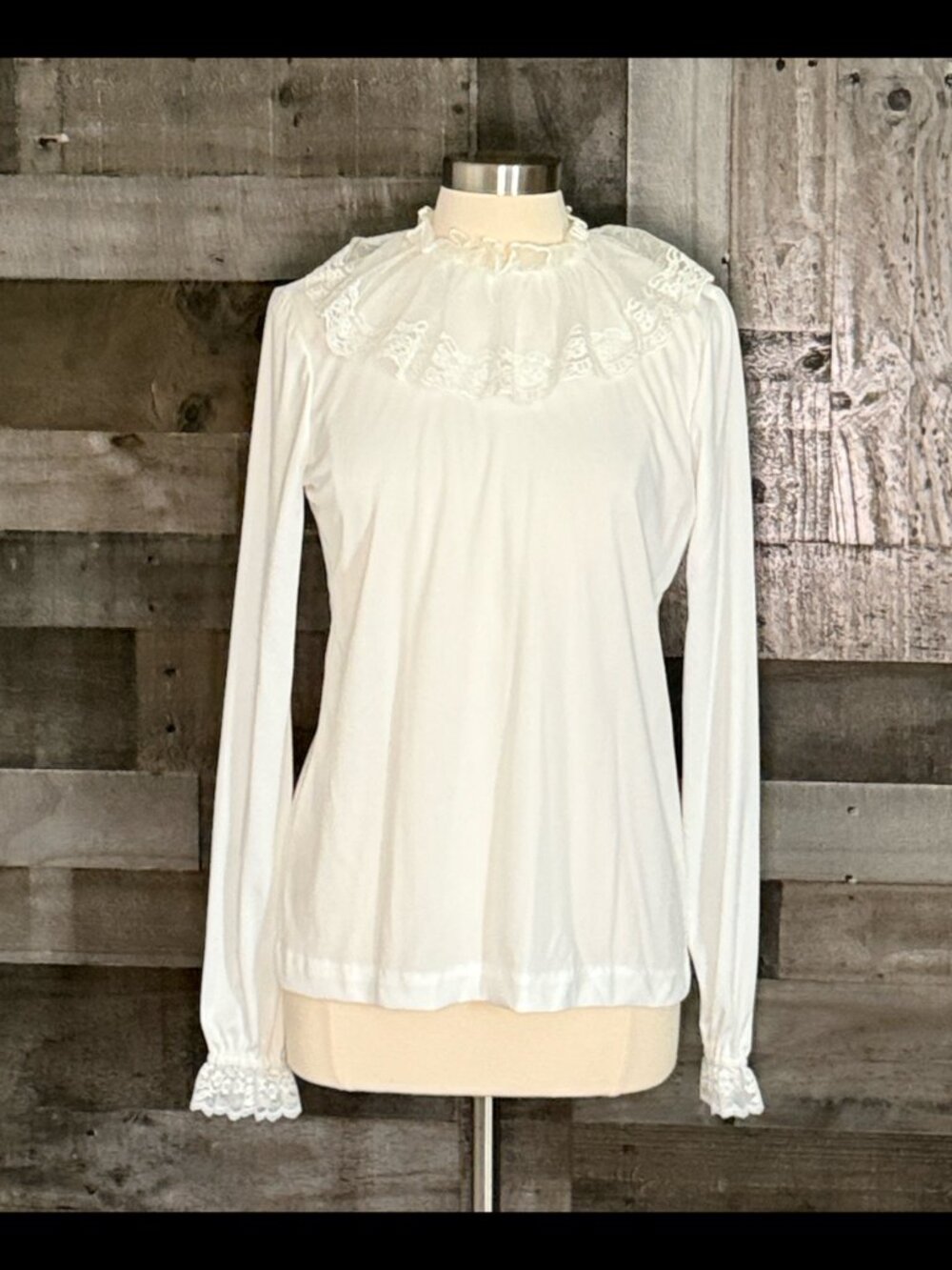 Vintage 70s long sleeve top large floral lace ruffles cottagecore coquette girl
